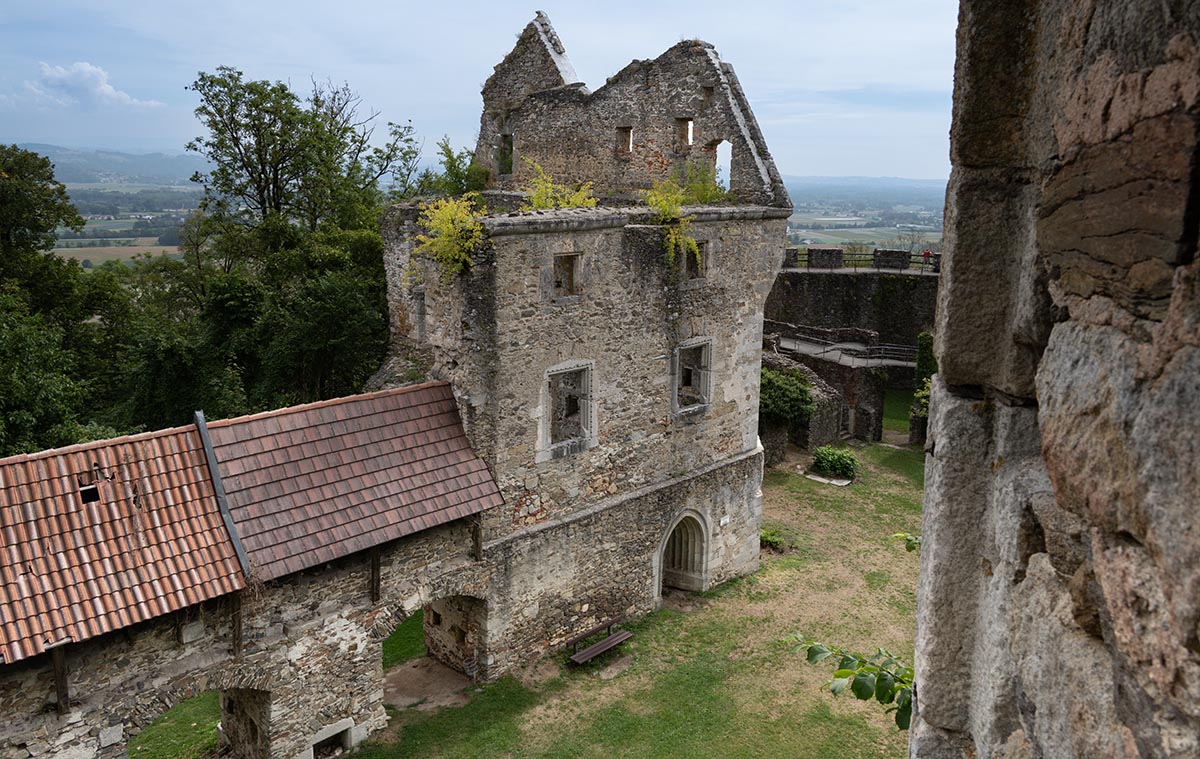 Palas vom Bergfried aus